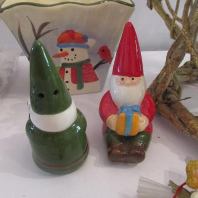Holiday Decor Grapevine Angel Christmas Cards German Small Taper Candle Holders