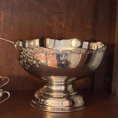 Silverplated Punchbowl, Cups, Tray & Ladle