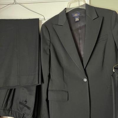 Women's Designer Clothing Lot Sz 10/12- Tahari, Papillon, Brooks Brothers