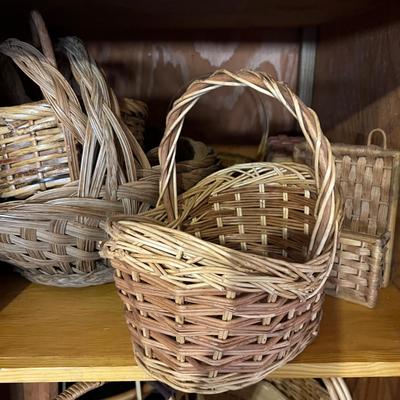 Big Lot of Baskets - Various Styles & Sizes