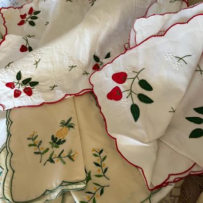 Big Lot Vintage Table Linens - Lace, Embroidered, Tattings
