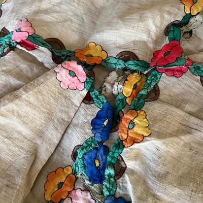Big Lot Vintage Table Linens - Lace, Embroidered, Tattings