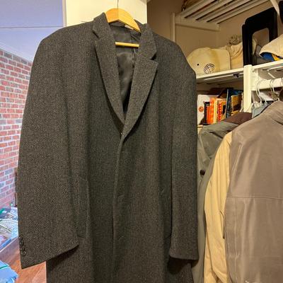 Mixed Outerwear Lot - Michael Kors, Izod, London Fog, Columbia, Jos. A Bank