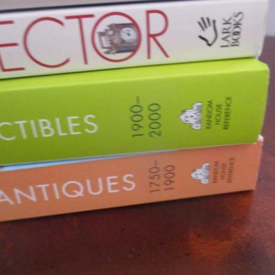 Fine Art Salt & Pepper Americana Antique Collectors Books #7