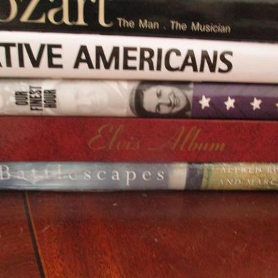 Variety Of Books Several Authors Andersen's Fairy Tales The Emerald City Of Oz