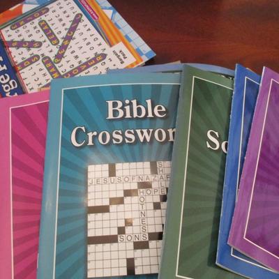 Assortment Of Puzzle Books #14a