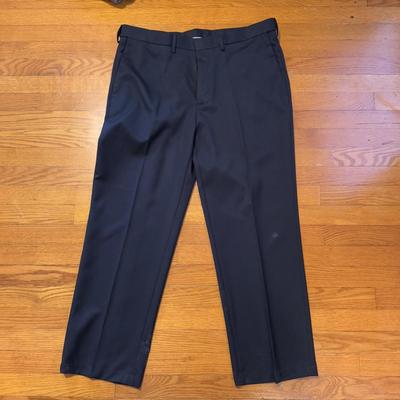 Saddlebred, Haggar Clothing, Jos A Banks plus Other Men’s Dress Pants - men’s sizes 34-38 (GB-DZ)