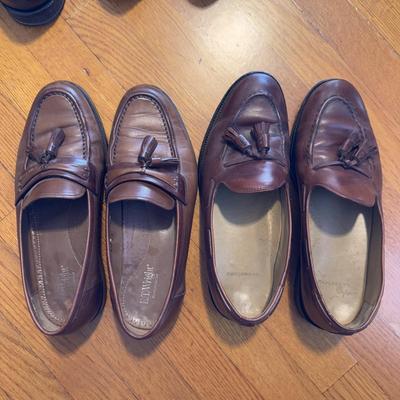 Lands’ End, Johnston & Murphy, and More Men’s Dress Shoes (GB-DZ)