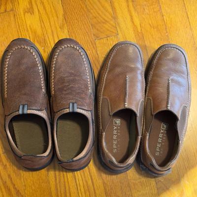 Lands’ End, Johnston & Murphy, and More Men’s Dress Shoes (GB-DZ)