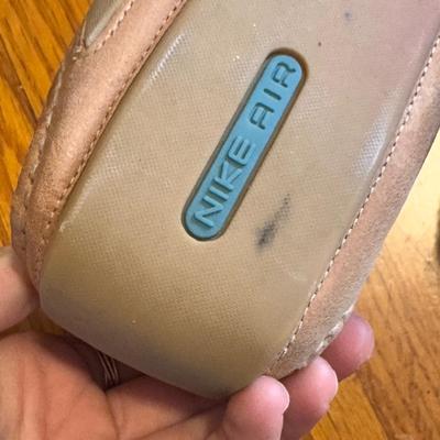 Lands’ End, Johnston & Murphy, and More Men’s Dress Shoes (GB-DZ)