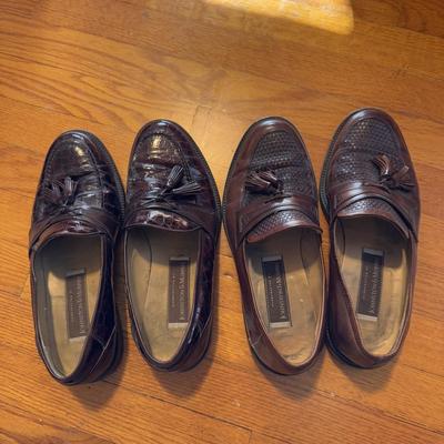 Lands’ End, Johnston & Murphy, and More Men’s Dress Shoes (GB-DZ)