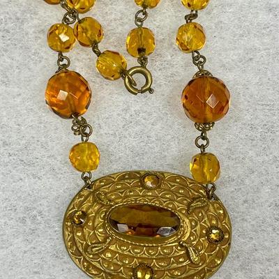 Czechoslovakian Faceted glass beaded necklace