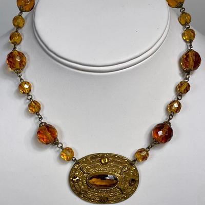Czechoslovakian Faceted glass beaded necklace