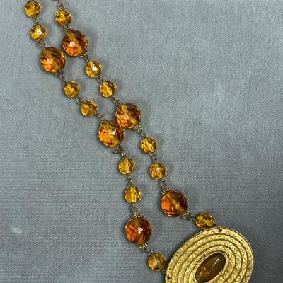 Czechoslovakian Faceted glass beaded necklace