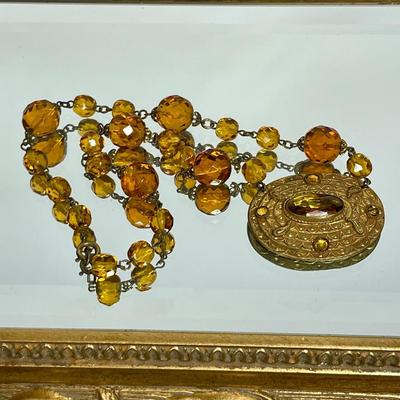 Czechoslovakian Faceted glass beaded necklace