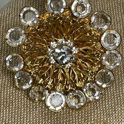 Clear Austrian Crystal stone Pin