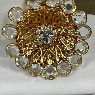 Clear Austrian Crystal stone Pin