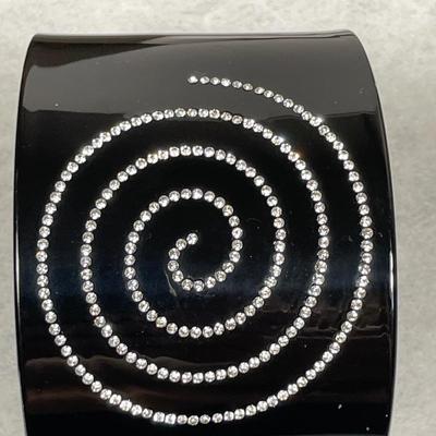 Wide bracelet with rhinestones
