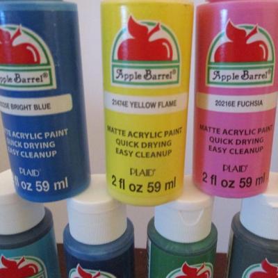 New 2 Fl Oz Apple Barrel Matte Acrylic Paints