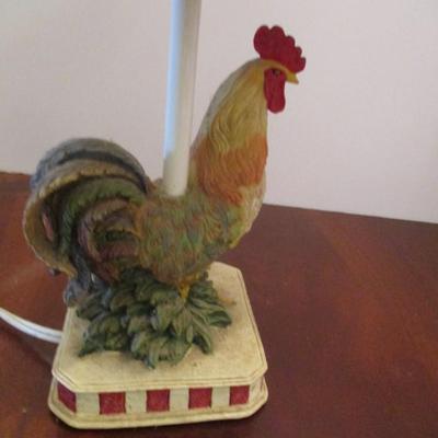 Resin Rooster Lamp With Shade