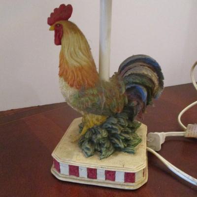 Resin Rooster Lamp With Shade