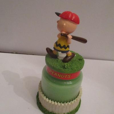 Charlie Brown Batter Up Baseball Peanuts All Stars Candle Jar