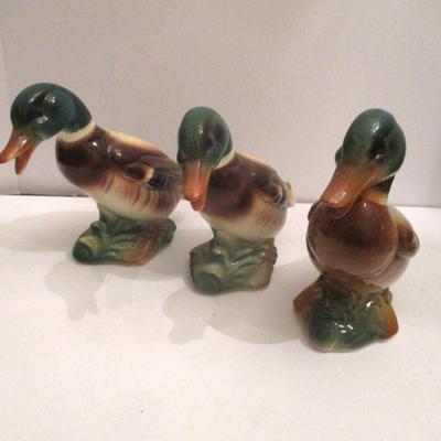 Ceramic Mallard Ducks Approx 6" Tall
