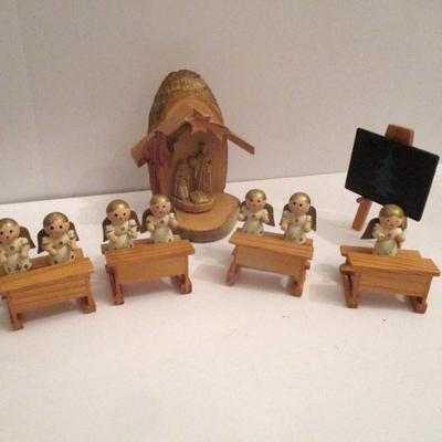 Vintage German Christmas Angels School Wooden Hand Painted & Serrv West Bank Wooden Nativity Scene