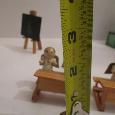 Vintage German Christmas Angels School Wooden Hand Painted & Serrv West Bank Wooden Nativity Scene