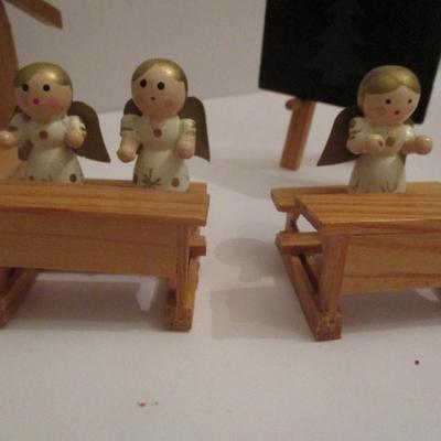 Vintage German Christmas Angels School Wooden Hand Painted & Serrv West Bank Wooden Nativity Scene