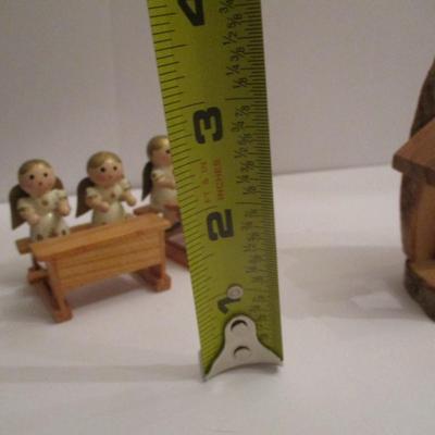 Vintage German Christmas Angels School Wooden Hand Painted & Serrv West Bank Wooden Nativity Scene