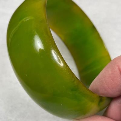 Green marble bakelite bracelet