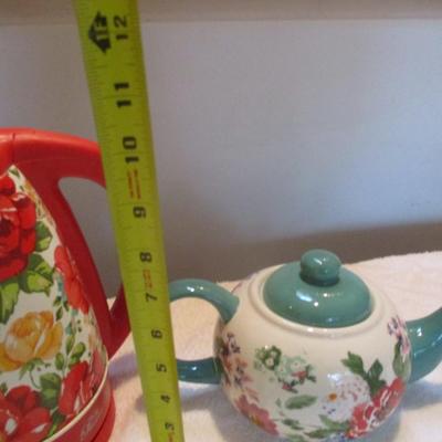 Pioneer Woman Electric Tea Kettle & Teapot