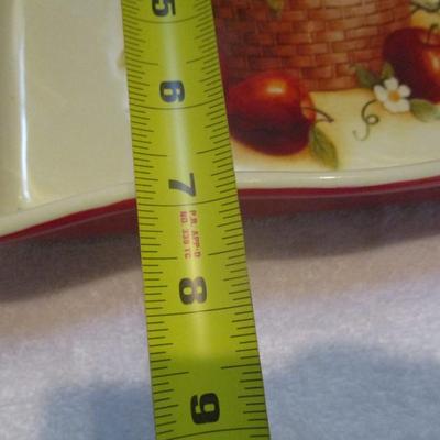 Red Apple Basket Casserole Dishes