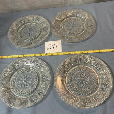 Vintage Sandwich Plates