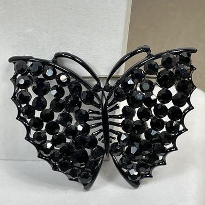 Lisner Black butterfly pin