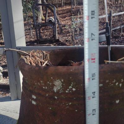 Terra Cotta Planter Pot- Approx 15 3/4" Tall