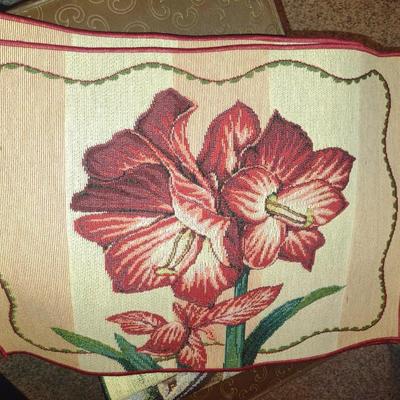 Collection of Linens- Includes Table Linens (Placemats and Runners)