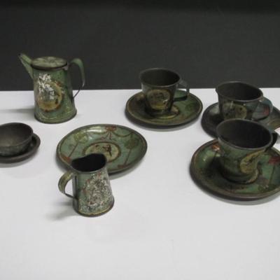 Art Deco Elegant 11 Piece Child's Tin Tea Set