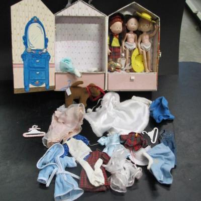 Vintage Madeline Toy Dolls With Accessories & Playset Doll House