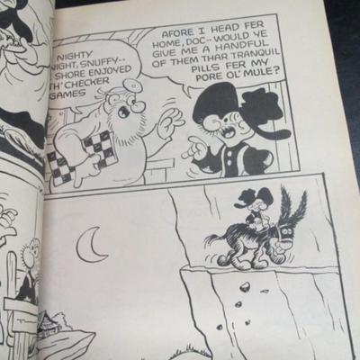 Snuffy Smith Giant Comic Album
