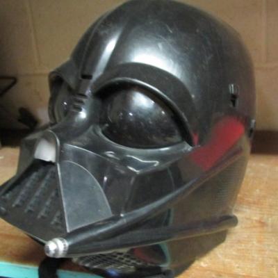 2004 Star Wars Darth Vader Mask With Voice Changer