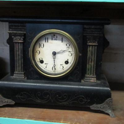 Manufactured By Waterbury Clock Co. Mantle Clock