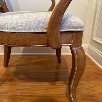 Beautiful Kitchen and Dining Room Table and Chairs