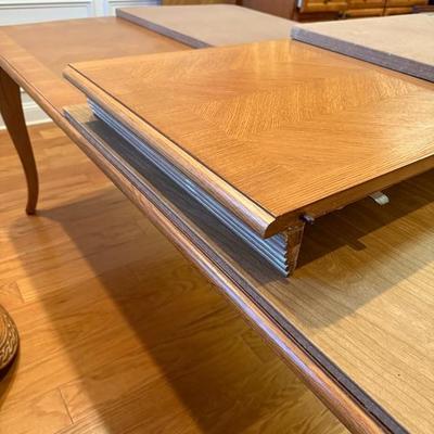 Beautiful Kitchen and Dining Room Table and Chairs