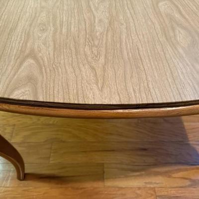 Beautiful Kitchen and Dining Room Table and Chairs