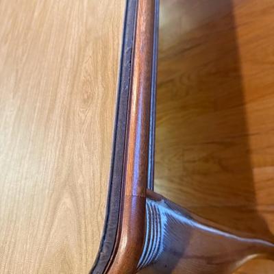 Beautiful Kitchen and Dining Room Table and Chairs