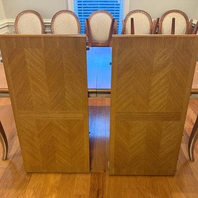 Beautiful Kitchen and Dining Room Table and Chairs