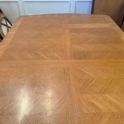 Beautiful Kitchen and Dining Room Table and Chairs