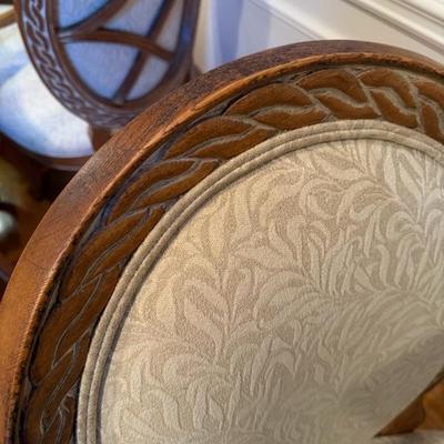 Beautiful Kitchen and Dining Room Table and Chairs